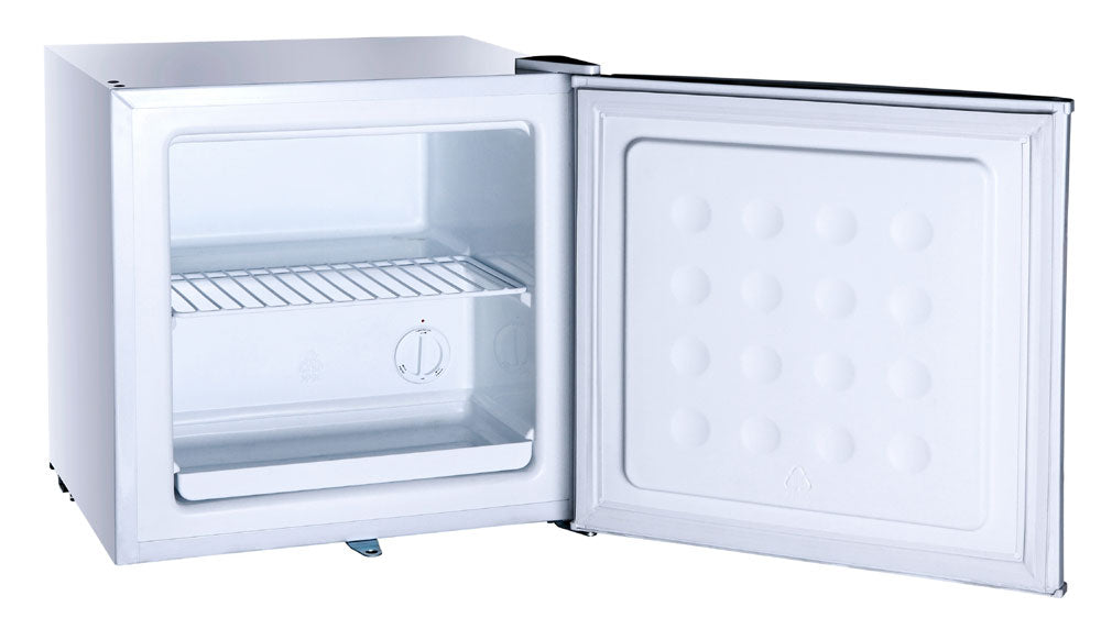 SPT - UF-114W: 1.1 cu.ft. Upright Freezer in White Energy Star
